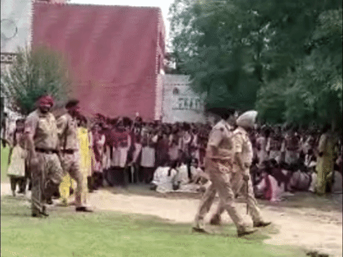 फिरोजपुर में सरकारी गर्ल्स स्कूल को उड़ाने की धमकी:ई-मेल भेजी गई, गृह मंत्री अमित शाह के पंजाब दौरे का जिक्र; तलाशी अभियान चलाया