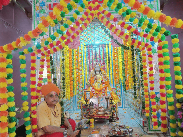 जैसलमेर में हिंगलाज महोत्सव:नाचते गाते निकाली शोभायात्रा; देशभर से जुटी खत्री समाज के लोग