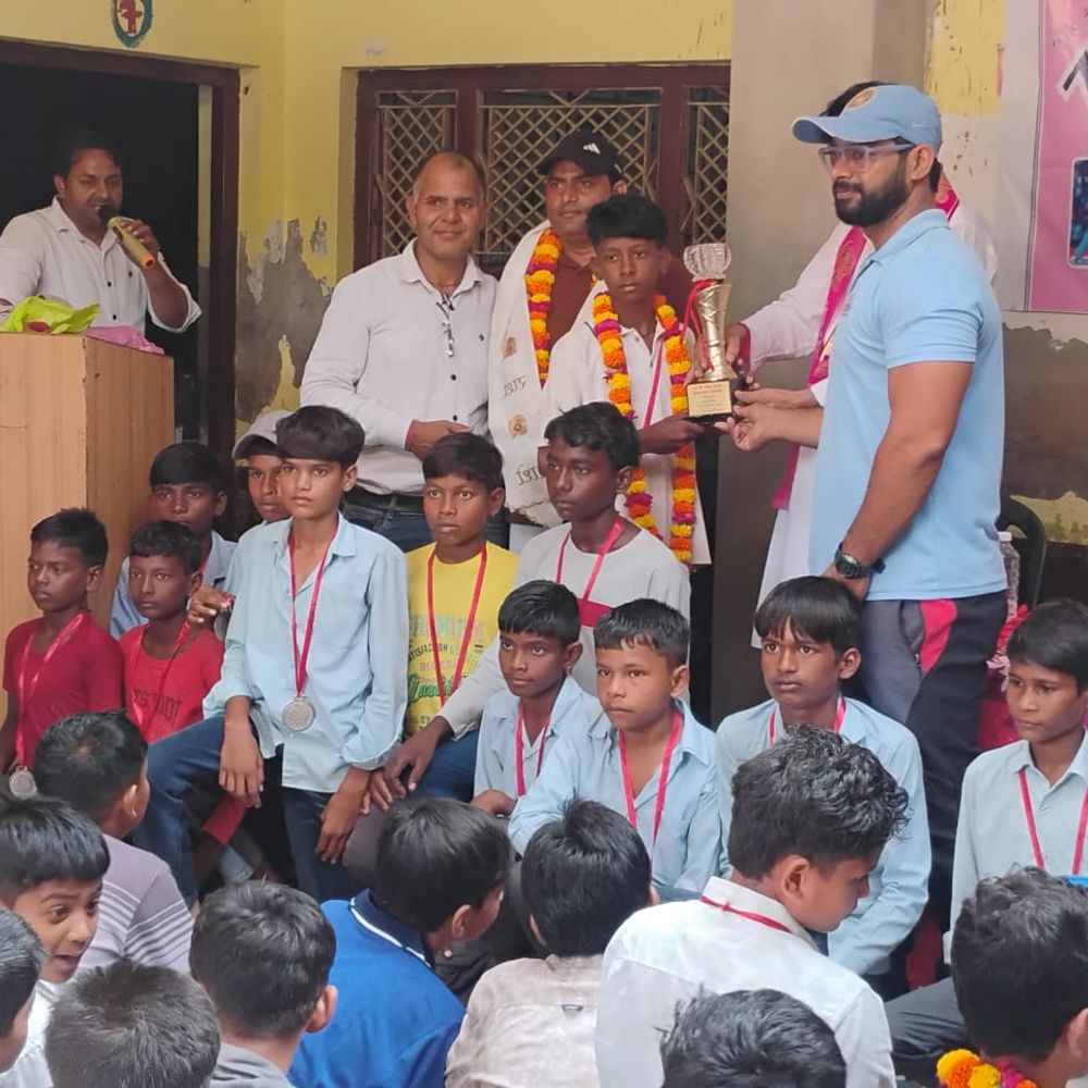 शिशु बोध स्कूल ने जीता अंडर-14 जिला स्तरीय क्रिकेट का खिताब