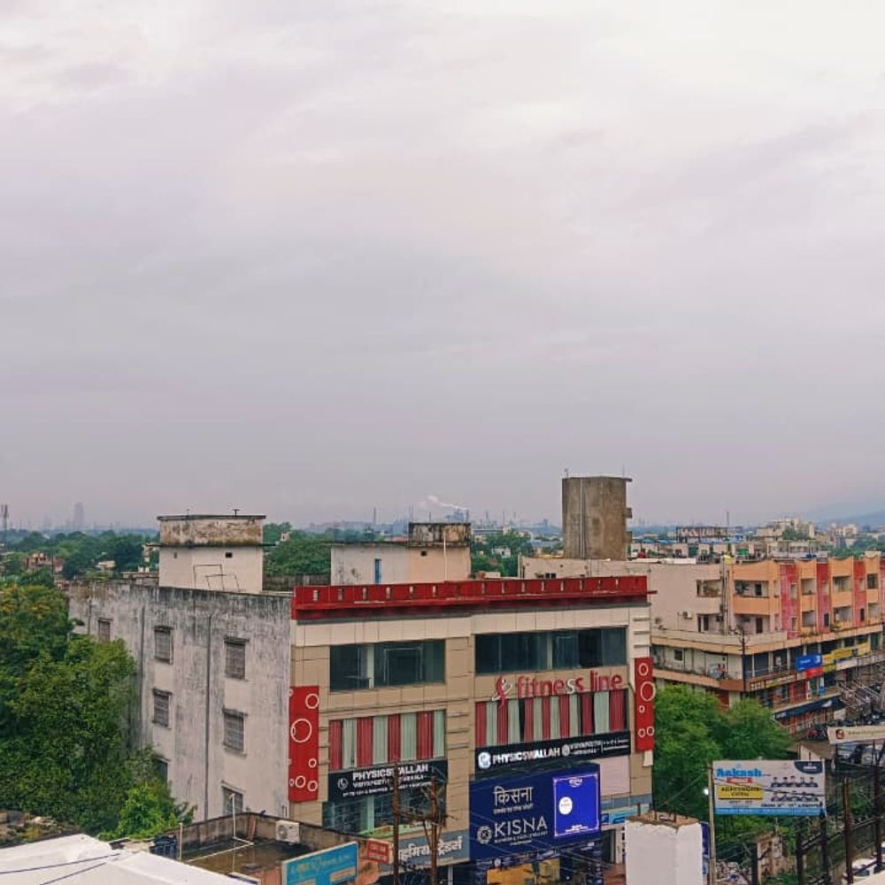 बिना सिस्टम 3 दिन से रुक-रुककर बरस रहा पानी