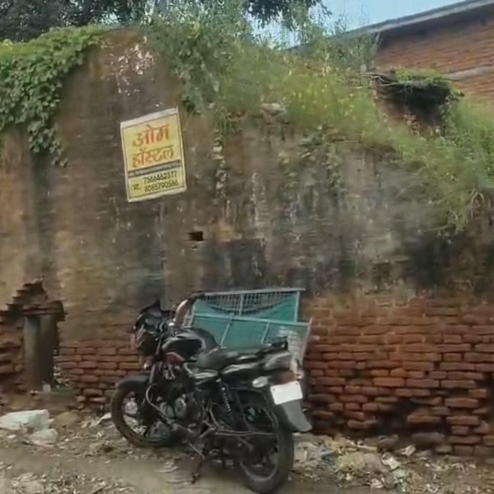पन्ना टाइगर रिजर्व की सरकारी जमीन निजी लोगों के नाम:स्वामित्व योजना सर्वे में चौकी और स्कूल की जमीन पर गड़बड़ी का आरोप
