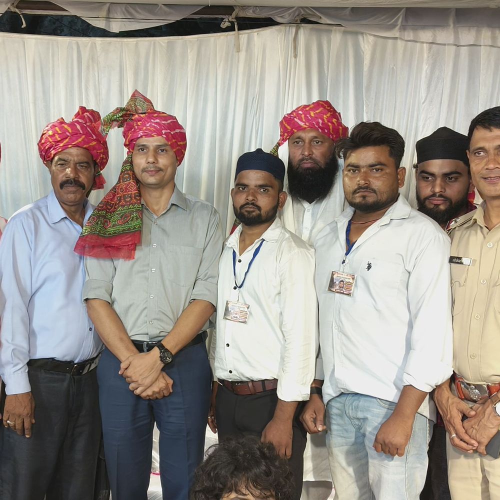 बड़ा पीर उर्स मेले में सजी कव्वाली की महफिल:देर रात तक झूमे श्रोता, दूर-दराज से आए मशहूर कव्वालों ने दी प्रस्तुति