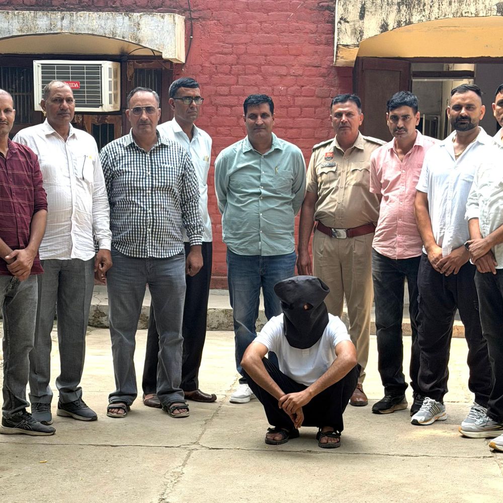 हिसार पुलिस ने अरेस्ट किया गांजा सप्लायर:60 लाख कीमत का नशा बरामद, तस्कर के नेटवर्क को खंगाला जा रहा