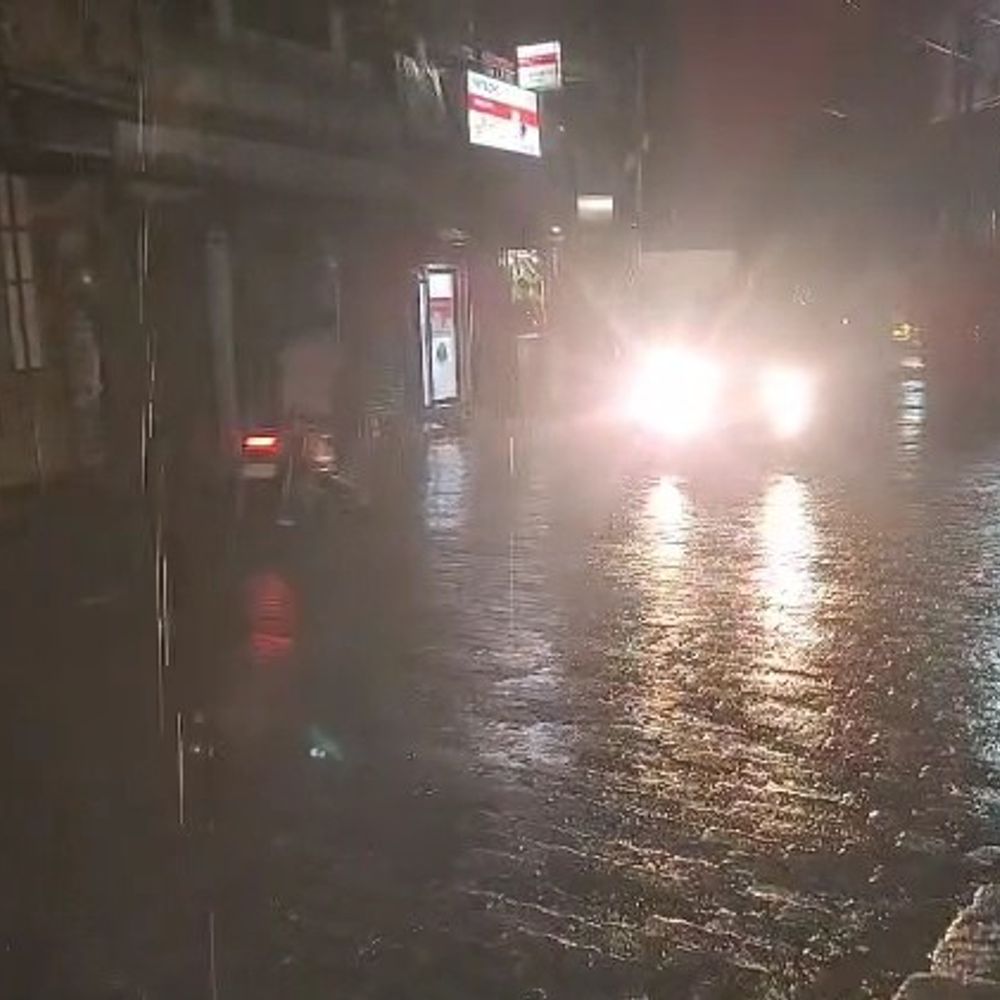 उन्नाव में रातभर बारिश, गर्मी और उमस से मिली राहत:तापमान गिरने से मौसम सुहाना, अब तक 22MM बारिश हुई