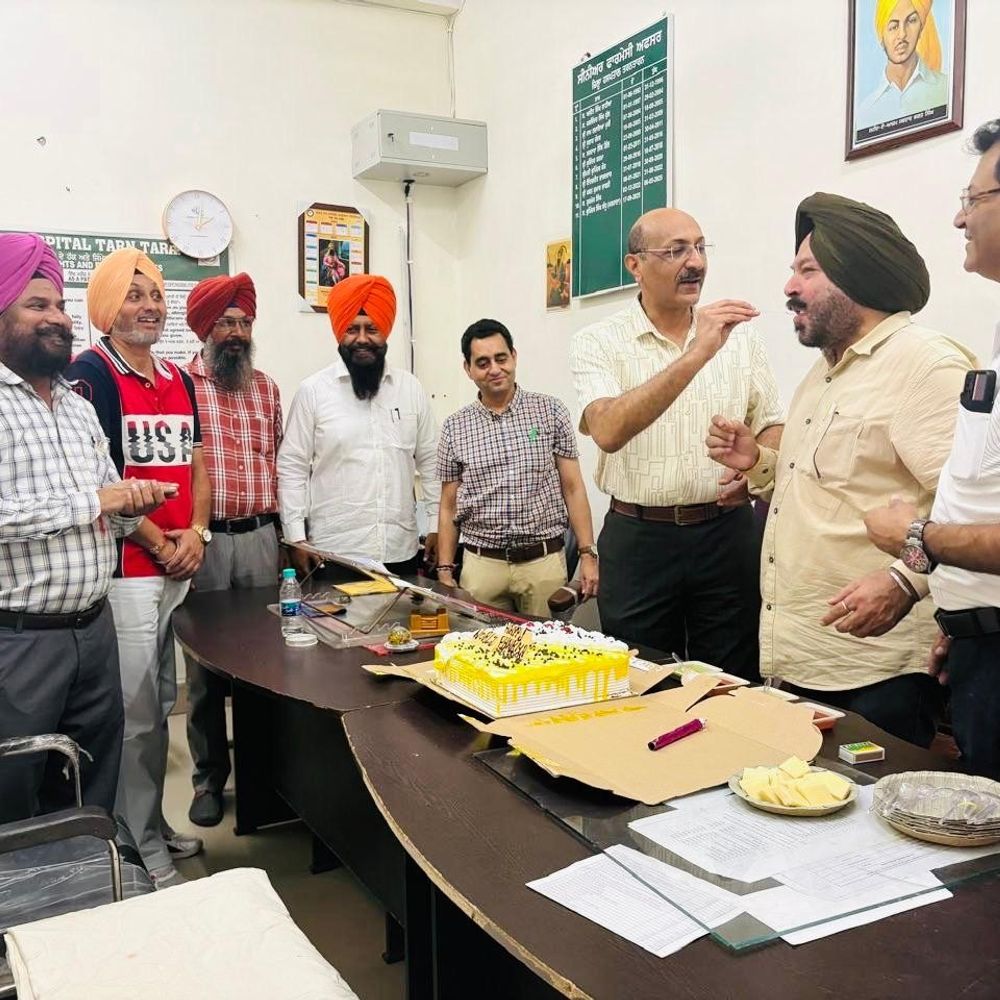 तरनतारन में मनाया अंतरराष्ट्रीय फार्मासिस्ट दिवस:एसोसिएशन अध्यक्ष ने रखी खाली पद जल्द भरने की मांग
