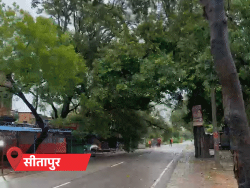 यूपी में हालात बिगड़े, 16 मौतें, 5 मकान गिरे:एक दिन में 25 गुना ज्यादा बरसात, 46 घंटे से आंधी-बारिश थम नहीं रही