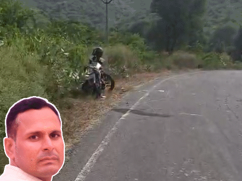 ट्रक की टक्कर से सरकारी स्कूल के लेक्चरर की मौत:छुट्टी के बाद लौट रहे थे घर; रोजाना कार में जाते थे, आज बाइक पर गए