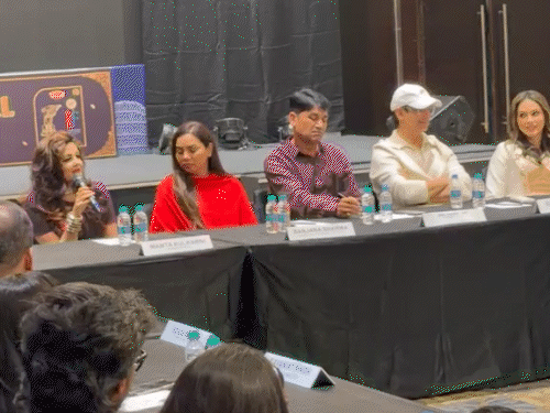 ईशा कोपिकर बोलीं-दर्शकों को 2 घंटे सीट पर बिठाना चुनौती:शरमन जोशी ने कहा- क्षेत्रीय सिनेमा की कहानियां वर्ल्ड क्लास, मंच भी वैसा चाहिए