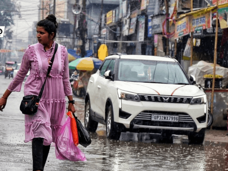 लखीमपुर में लगातार बारिश से हालात बिगड़े:दंपती व बच्चे की मौत, सड़कों पर पेड़ गिरे, फसलें खराब