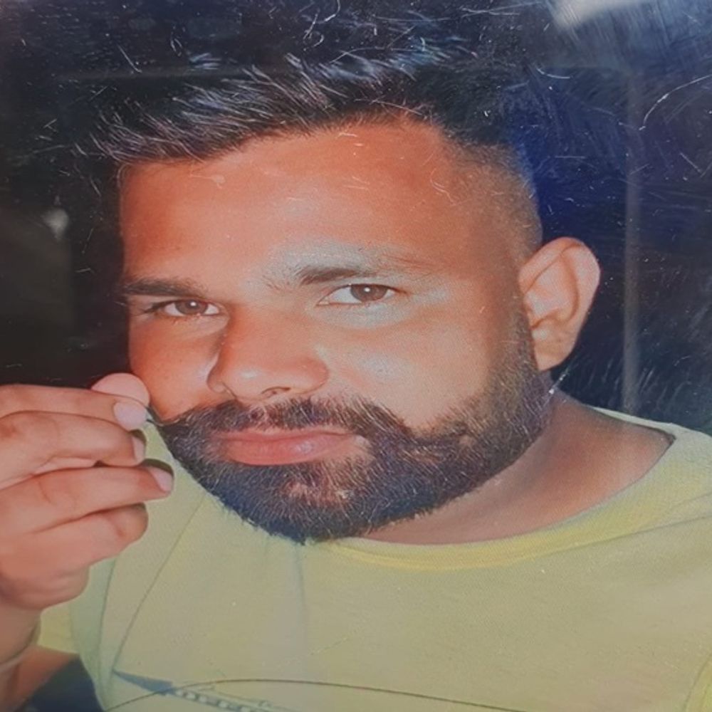 करनाल में स्कूटी सवार को अज्ञात वाहन ने मारी टक्कर:शैलर से स्कूटी पर घरौंडा आ रहा था युवक, हादसे के बाद चालक वाहन समेत फरार