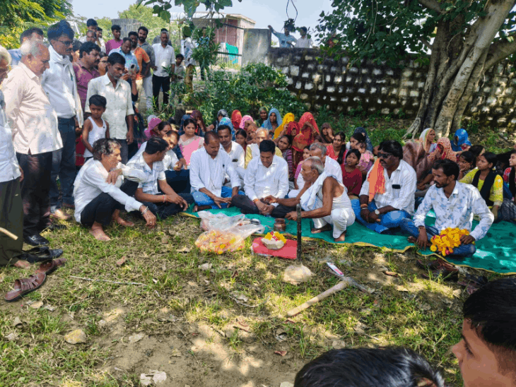 आमली गांव में 95लाख के विकास कार्यों का भूमि पूजन:विधायक ने किया शुभारंभ, स्कूल भवन और सड़क का होगा निर्माण