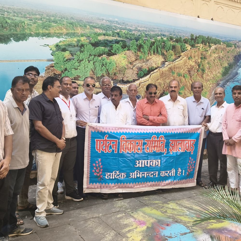 झालावाड़ में विश्व पर्यटन दिवस मनाया:संगोष्ठी में पर्यटन विकास पर हुई चर्चा, ऐतिहासिक स्थलों के प्रचार-प्रसार पर दिया जोर