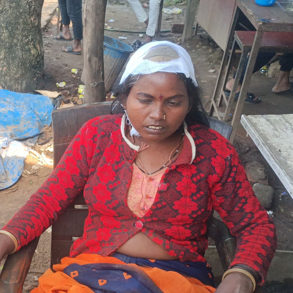 सरिया से महिला के सिर पर जेठ ने हमला किया:मऊगंज; अस्पताल में इलाज के बाद थाने पहुंची पीड़िता