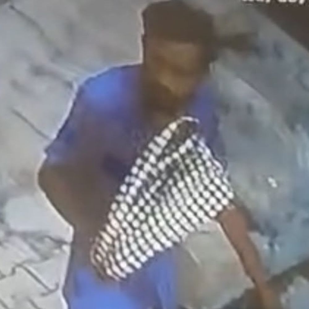 बठिंडा में दिनदहाड़े चोरियां, CCTV कैमरे कैद हुए चोर:घर से चांदी के कड़े और बाहर खड़ी बाइक चोरी, दोनों वारदातें कैमरे में कैद