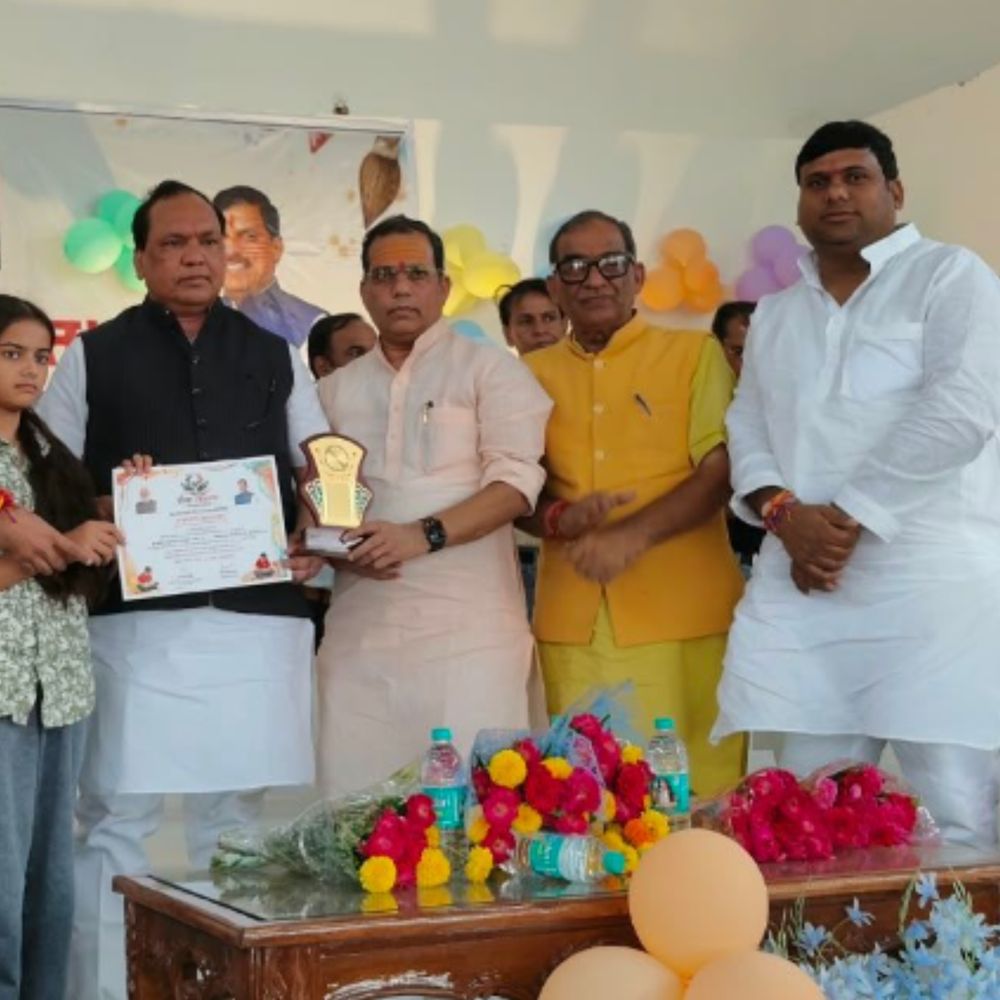 सेवा संकल्प अभियान में छात्रों ने चित्रों और भाषणों से दिया विकसित भारत का संदेश