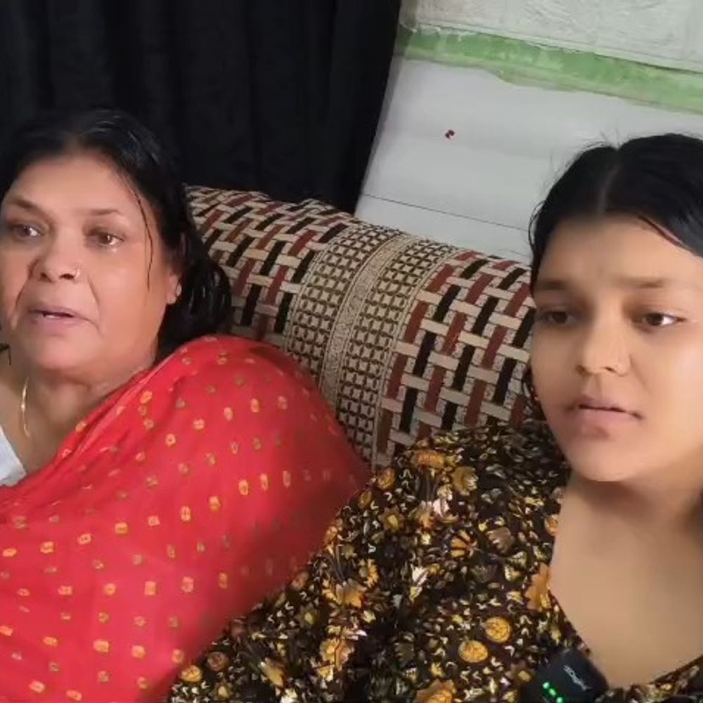 इन्फ्लूएंसर की मां बोली– बॉयफ्रेंड 24 घंटे नजर रखता था:कहा– कान में से ब्लूटूथ नहीं हटने देता था; बहन बोली– मेहमान आने पर भी शक करता था