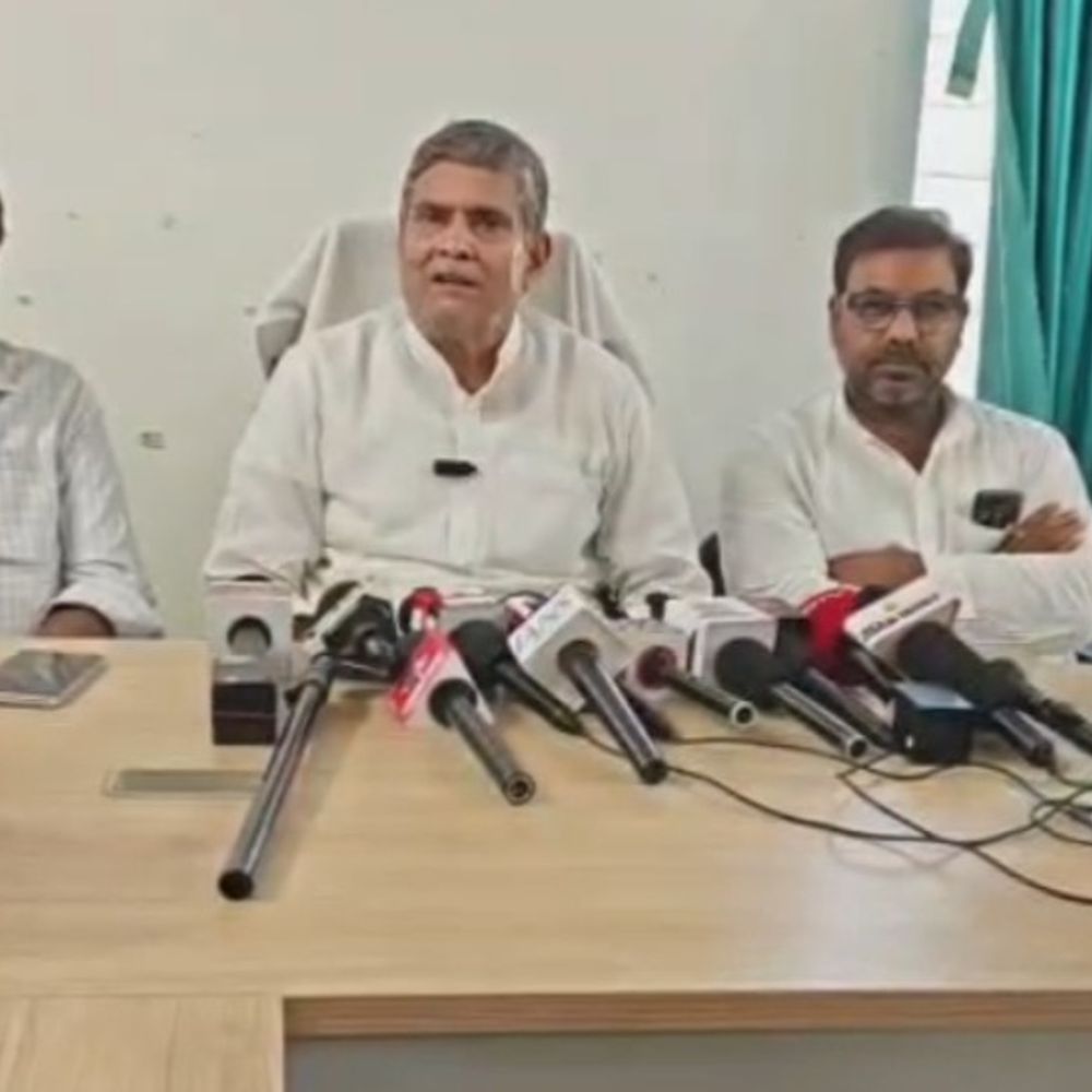 BJP विधायक बोले-'जनता को गुमराह करने की कोशिश':बेतिया-SIR पर कांग्रेस के आरोपों को बताया बेबुनियाद, कहा-'प्रमाण सामने रखें'