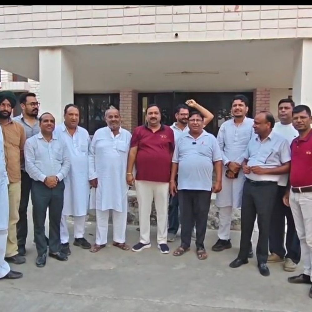 फतेहाबाद में राइस मिलर नहीं करवाएंगे नया रजिस्ट्रेशन:सरकारी एजेंसियों से समझौता करने से भी इनकार; धान सीजन की तैयारी पर बैठक में फैसला