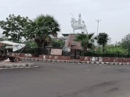 कोटा में आसमान साफ, हल्की धूप खिली:रात का पारा 2 डिग्री तक गिरा; अब तक सामान्य से 22% कम बरसात
