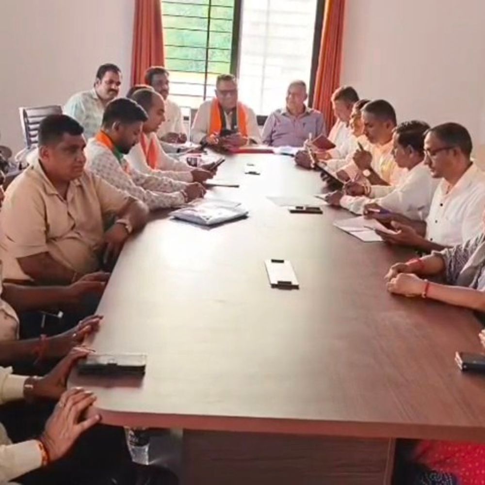 भाजपा उम्मीदवारों के चयन के लिए सर्वे करा रही:आवेदन के बाद जिताऊ और ईमानदार 3-3 नामों का पैनल बनेगा