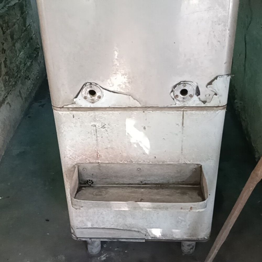पठानकोट के सरकारी स्कूल में चोरी और तोड़फोड़:CCTV कैमरे व वायरिंग काटकर हजारों का नुकसान, पुलिस को शिकायत दी
