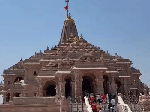 अयोध्या में सियासी डैमेज कंट्रोल में जुटा RSS:राममंदिर चढ़ावा चोरी का असर कम करने की कोशिश, संतों से संपर्क बढ़ाया