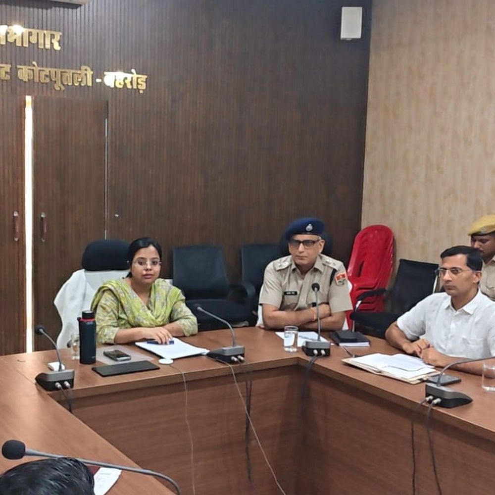 नशे के अवैध कारोबार पर होगी सख्त कार्रवाई:कलेक्टर ने दिए निर्देश, शिक्षण संस्थानों और हाईवे पर भी रखी जाएगी नजर