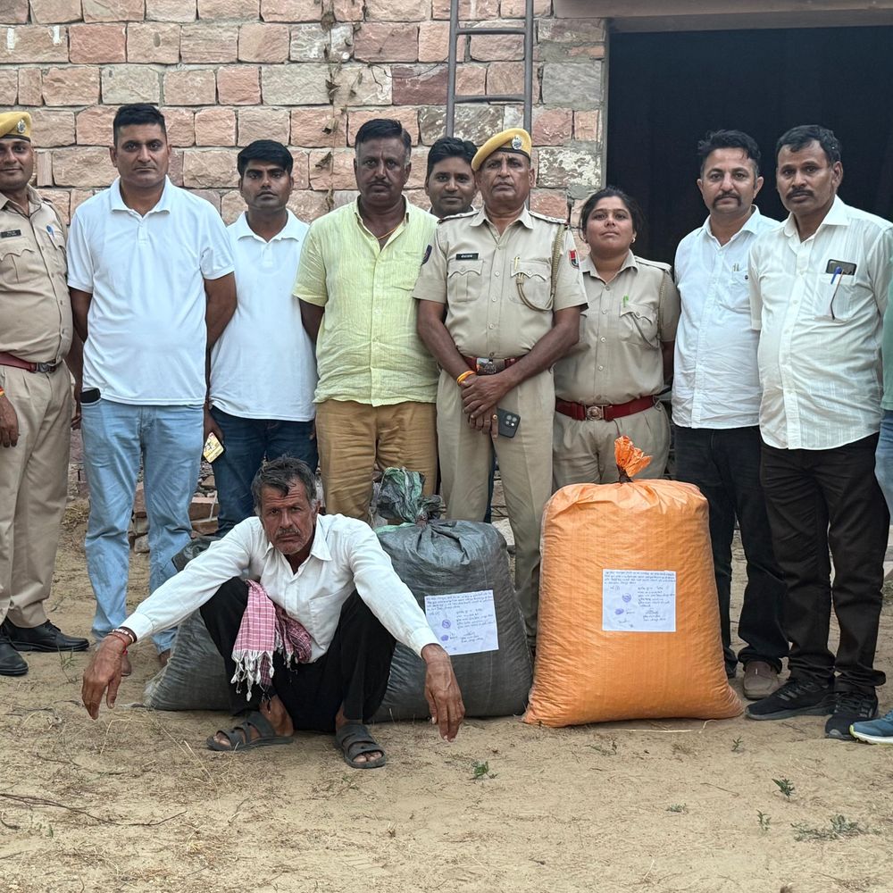 जोधपुर-डीएसटी और झंवर थाना पुलिस ने 42 किलो डोडा-पोस्त पकड़ा:मकान के पीछे छिपा रखा था मादक पदार्थ, एक आरोपी को किया गिरफ्तार