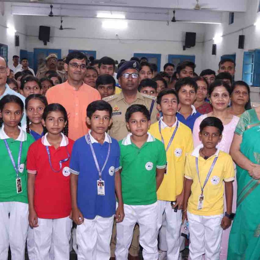 जवानों और विद्यार्थियों ने सीखे प्राकृतिक कृषि के गुर:कानपुर में पीएसी वाहिनी में हुई कार्यशाला