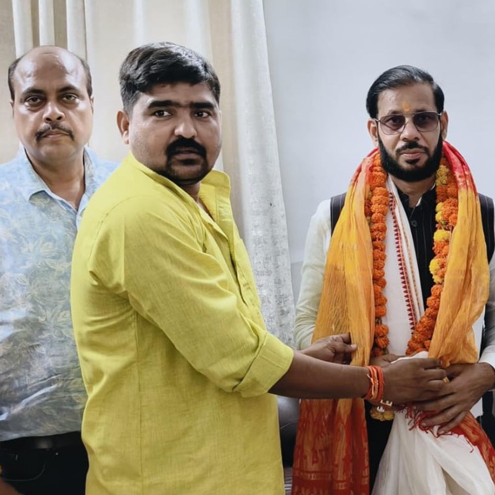 चुनाव हारने पर आयोग पर सवाल,जीतने पर श्रेय-मंत्री मनोज पांडेय:प्रतापगढ़ में बोले- लोकतंत्र में जनादेश देने का अधिकार जनता के पास है