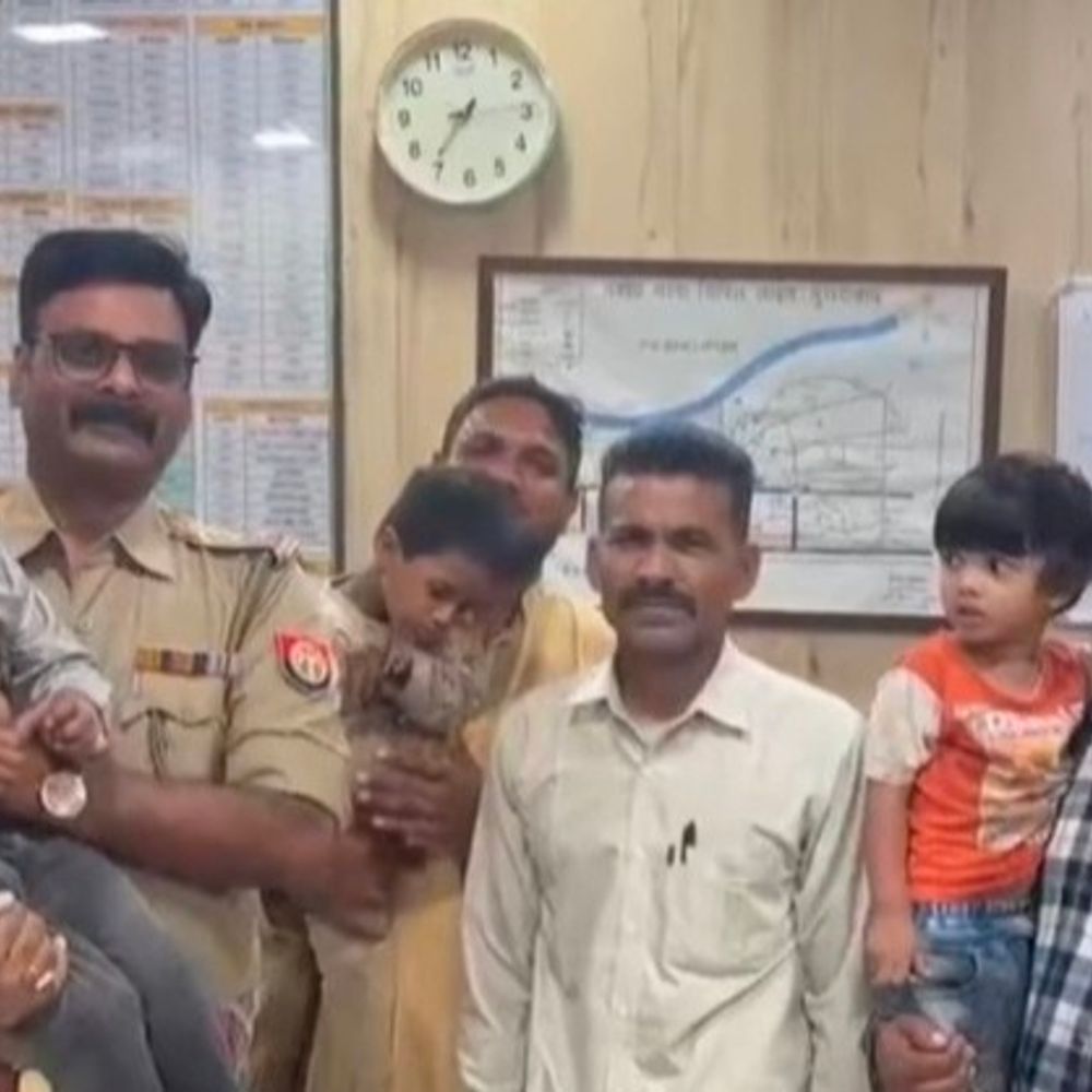 घर के बाहर खेलते-खेलते अचानक लापता हुए तीन बच्चे:तीन घंटे में पुलिस ने सकुशल बरामद कर परिवार को सौंपा