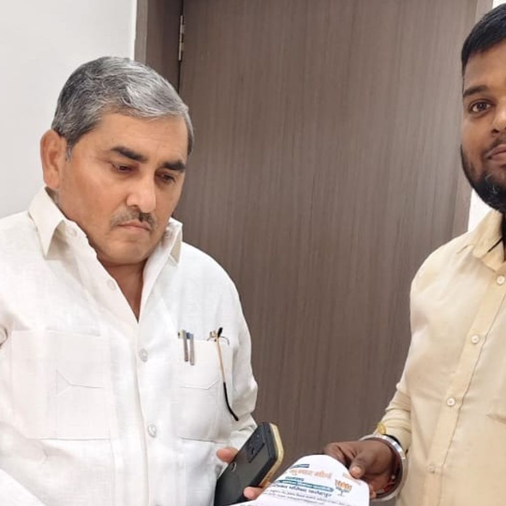 नऊवाबाग हाईवे पर सम्राट चंद्रगुप्त मौर्य तिराहा बनाने की मांग:फतेहपुर नगर पालिका अध्यक्ष को ज्ञापन दिया, सभासद ने शहर को ऐतिहासिक पहचान दिलाने की बात कही