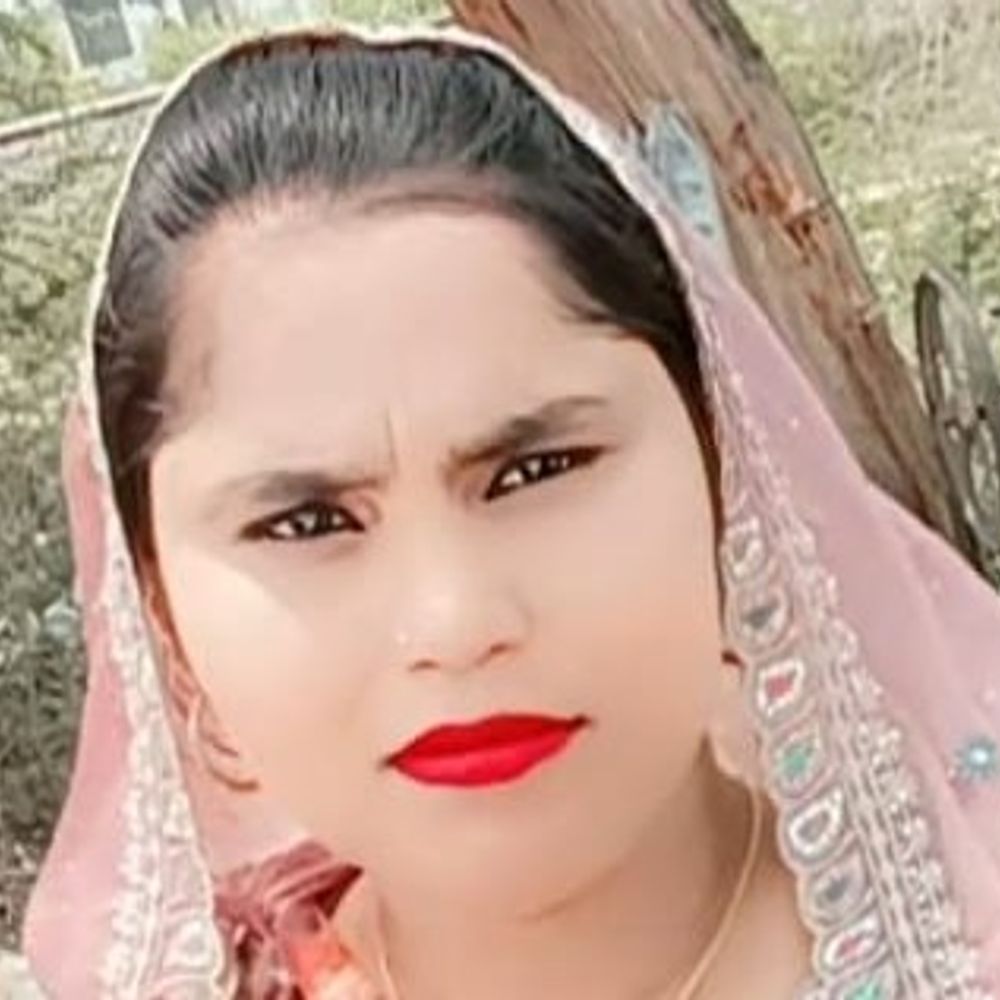 हापुड़ में गर्भवती महिला की मौत:चार साल पहले शादी हुई थी, परिजन बोले- 10 लाख रुपये दहेज मांग रहे थे