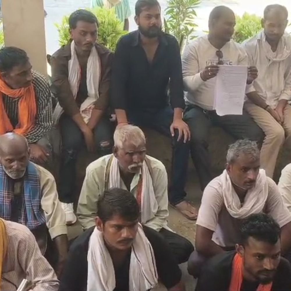 फतेहपुर में 600 बीघा खेत जलमग्न:फसल बर्बादी की आशंका, DM से जल निकासी की मांग