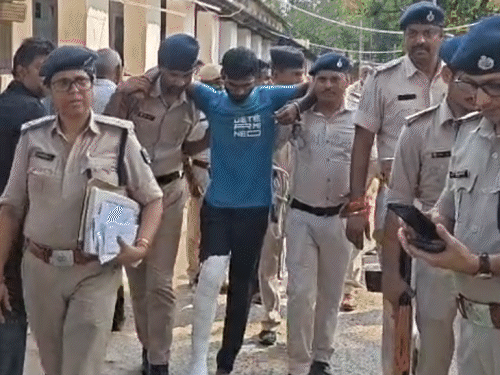 'मैंने 7 साल प्यार किया, उसने दूसरा बॉयफ्रेंड बनाया':होटल में जबरन संबंध बनाए, उसी के नंबर से वीडियो शेयर किया; लड़की को पीटने वाले का कबूलनामा