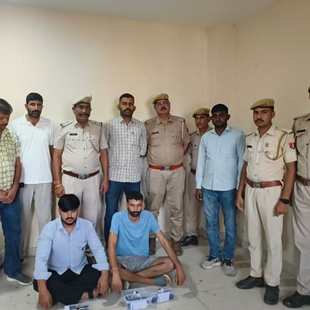 चूरू में रोहित गोदारा गैंग के दो बदमाश गिरफ्तार:दो जिगाना पिस्तौल और 49 कारतूस बरामद, रंगदारी के लिए हत्या की फिराक में थे
