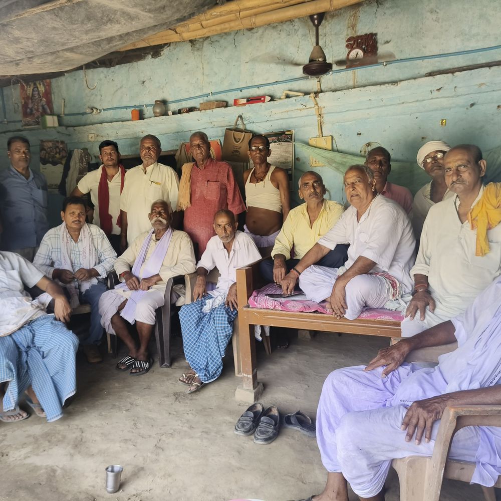 किसानों की फसल बीमा राशि अटकी:बेगूसराय में बैंक पर लापरवाही का आरोप, समिति के सदस्य मंत्री से करेंगे मुलाकात