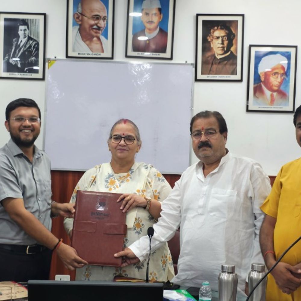 लखनऊ नगर निगम का 3,740 करोड़ का बजट पास:सड़क, सफाई के कामों पर जोर; हाउस टैक्स से 811 करोड़ आय का लक्ष्य