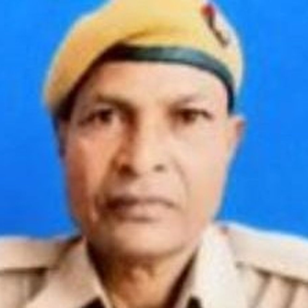 ड्यूटी के दौरान सांप काटने से होमगार्ड की मौत:प्रतापगढ़ में कस्तूरबा गांधी आवासीय विद्यालय में तैनात थे, इलाज के दौरान तोड़ा दम