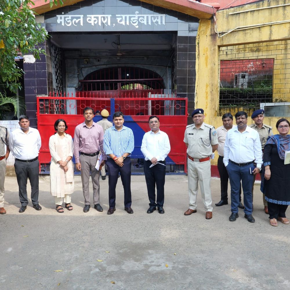 बोर्ड ऑफ विजिटर ने चाईबासा मंडल कारा के बंदियों की जानी समस्याएं