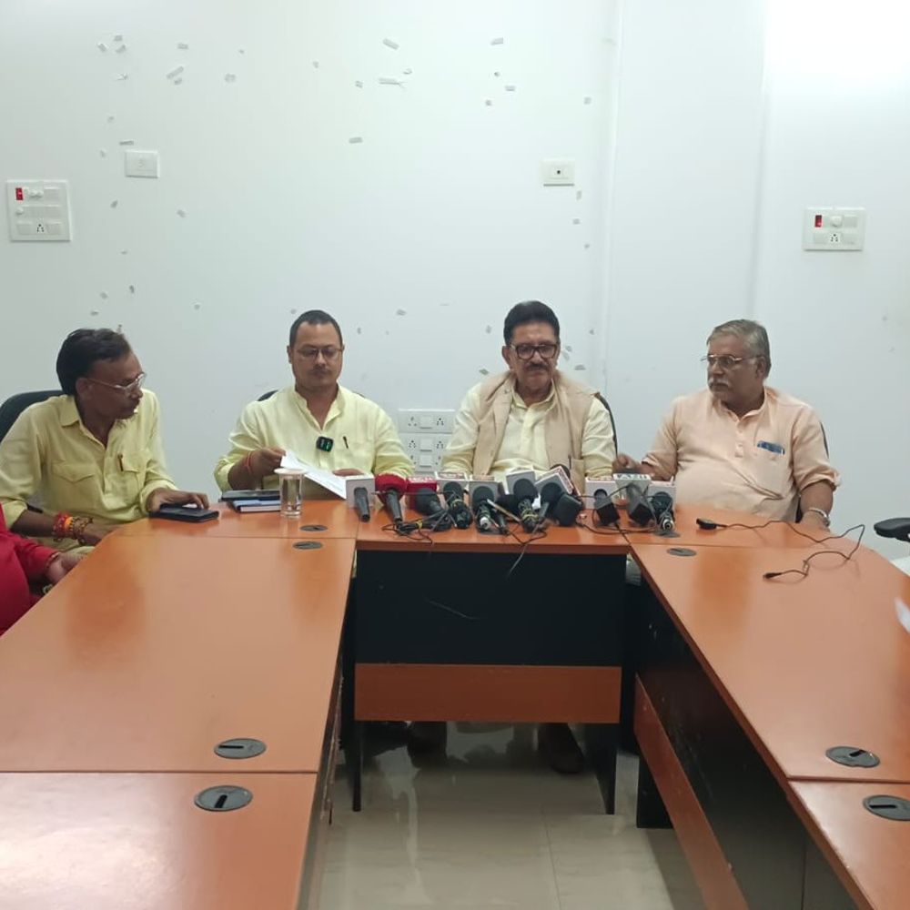 अजय सिंह टुन्नू बोले-'संवैधानिक संस्थाओं पर सवाल उठाना ठीक नहीं':चुनाव आयोग पर कांग्रेस के आरोप को भाजपा नेता ने बताया बेबुनियाद