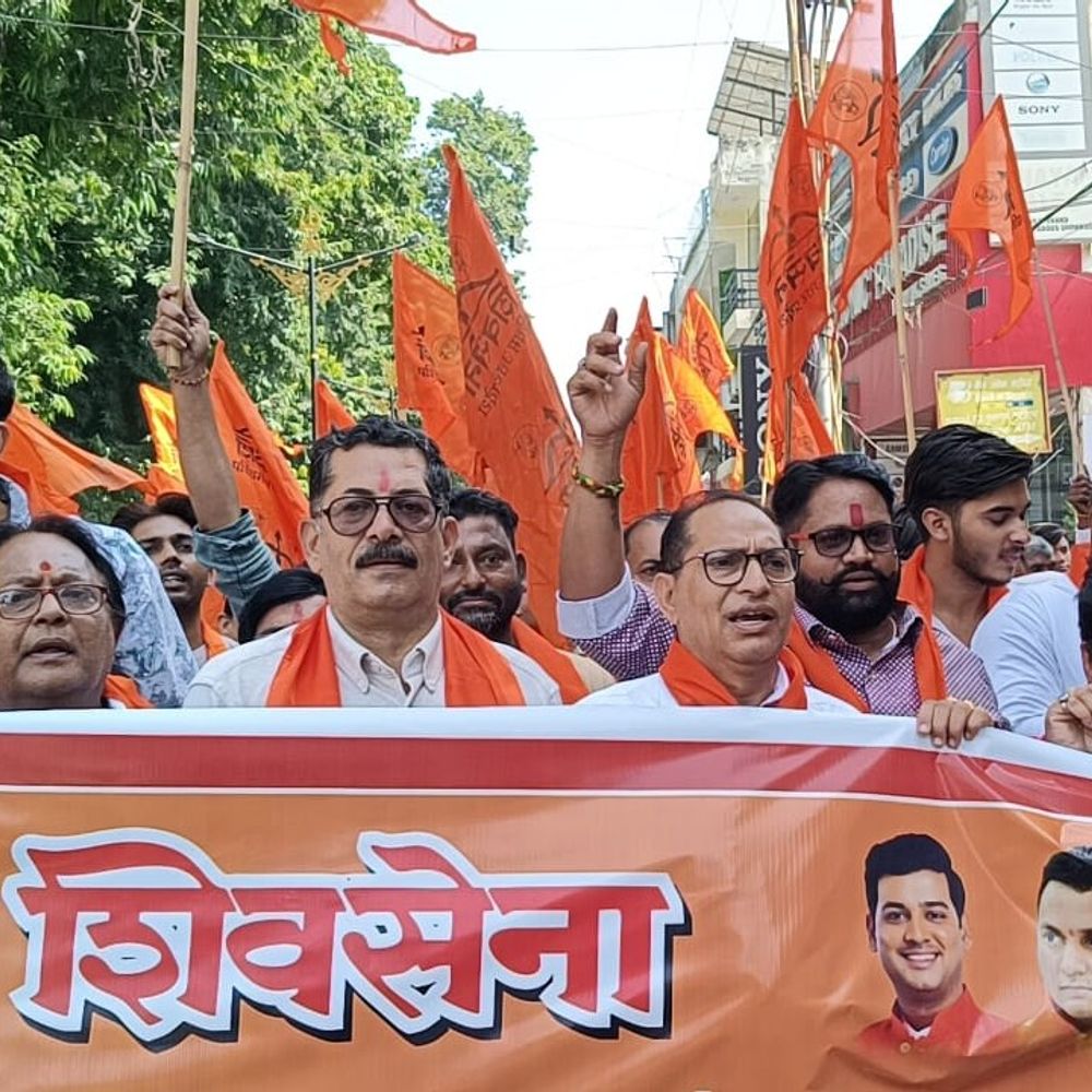 पश्चिमी यूपी को अलग राज्य बनाने की मांग पर प्रदर्शन:मुजफ्फरनगर में शिवसेना ने जुलूस निकाला, एम्स और हाईकोर्ट बेंच की स्थापना की मांग की