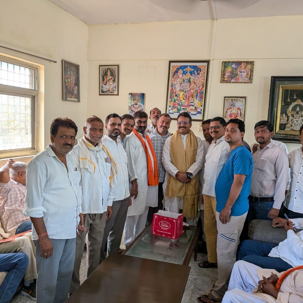 बुलंदशहर में व्यापारियों की एकजुटता:जहांगीराबाद में दुकान ध्वस्तीकरण नोटिस से डरे व्यापारियों को मिली राहत
