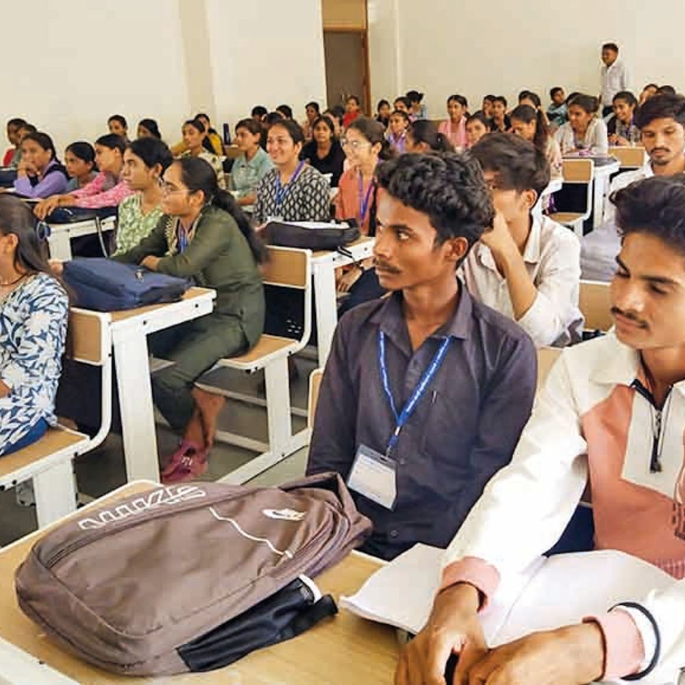शासकीय योजनाओं के बदलाव को कहानी व वीडियो में दिखाएंगे विद्यार्थी