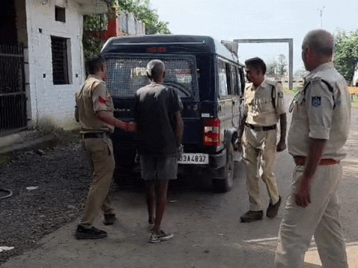 रीवा में पति-पत्नी गांजे के साथ गिरफ्तार:20.80 लाख रुपए भी जब्त; ग्राहक का इंतजार कर रहे थे दोनों