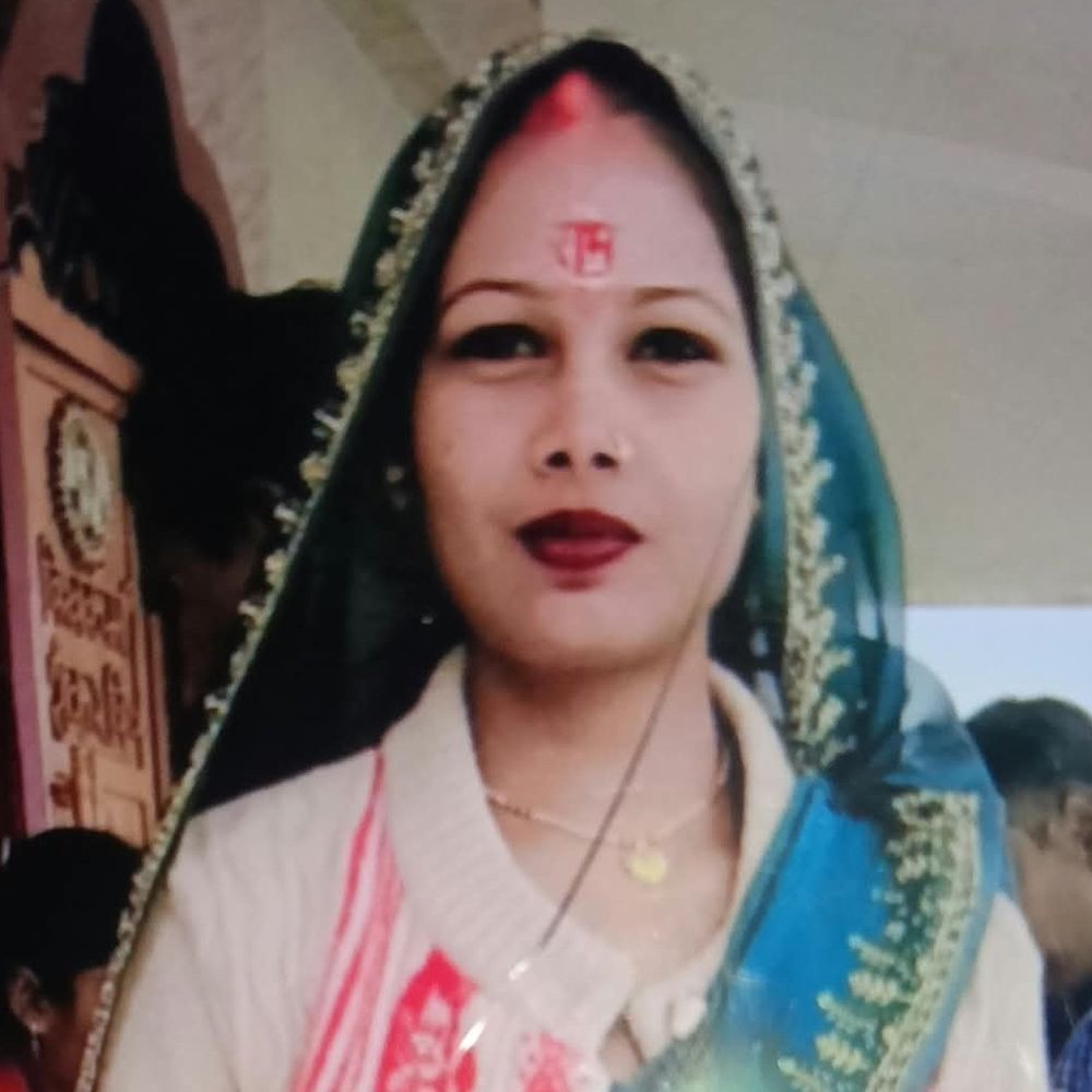प्रतापगढ़ में महिला ने फांसी लगाकर दी जान:दुपट्टे से फंदे पर लटका मिला शव, मायके वालों ने लगाया हत्या का आरोप
