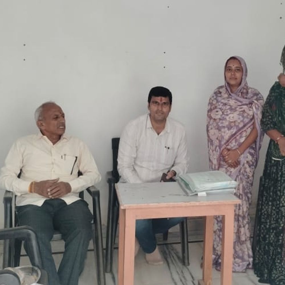 25 साल बाद अमलोई में शुरू हुआ पटवार भवन