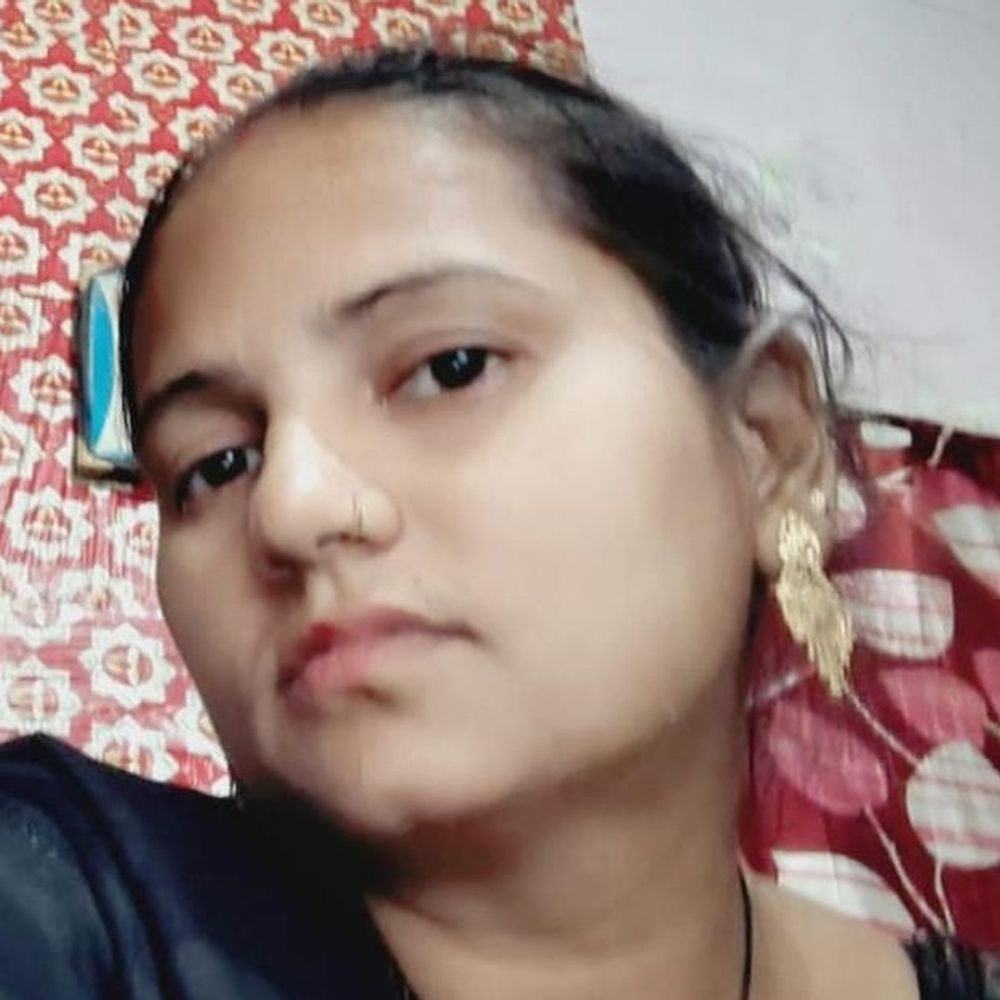 बदायूं में पति ने कुल्हाड़ी से की पत्नी की हत्या:पोस्टमार्टम में हाथ फ्रैक्चर, सिर-गर्दन पर 4 वार, हथियार बरामद