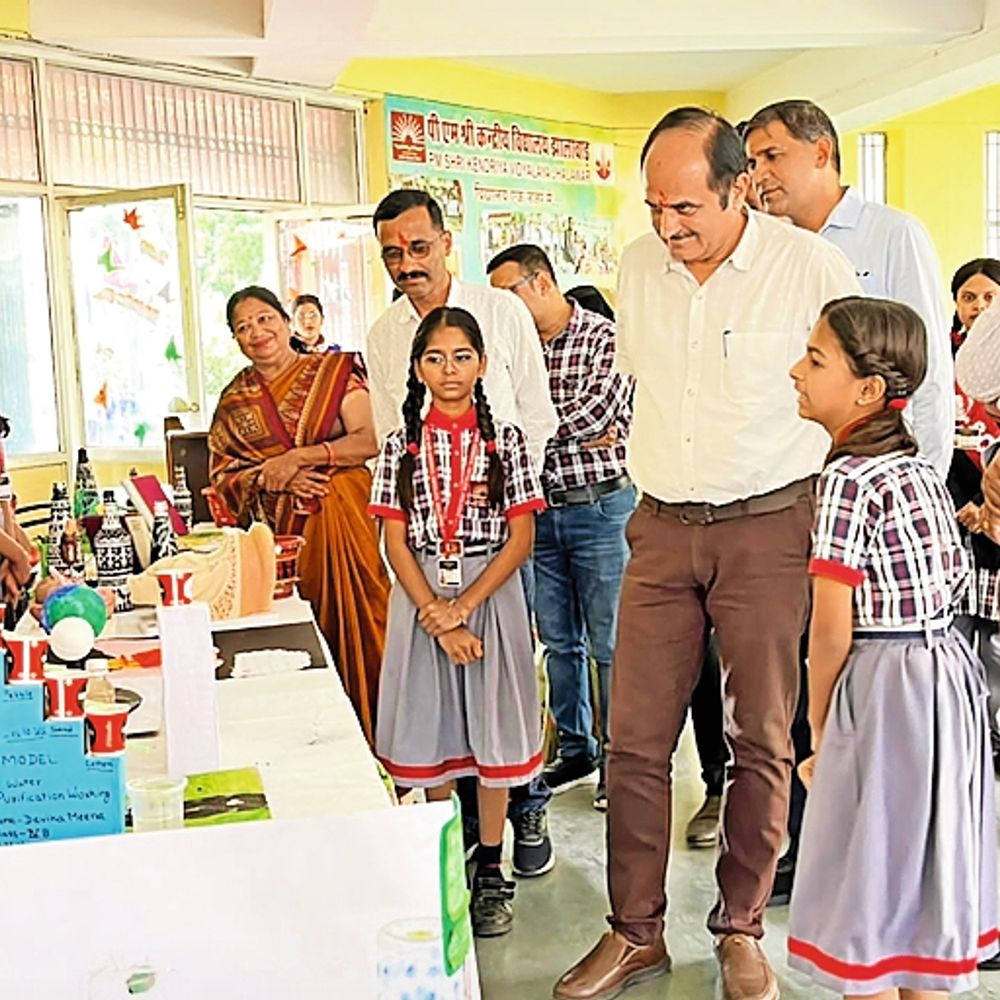 पीएम श्री स्कूल में भवन की मरम्मत-पुताई होगी खेल और सांस्कृतिक गतिविधियों पर भी दिया जोर