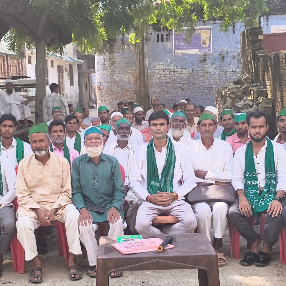 भाकियू ने किसानों की समस्याओं पर आवाज उठाई:गांव-गांव जनजागरण अभियान शुरू कर कई मुद्दों पर चर्चा की, संगठन मजबूत करने का संकल्प